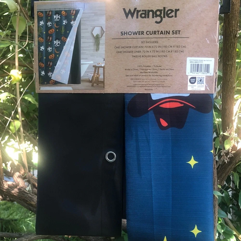 NWT Fall Wrangler Shower Curtain Set - Pumpkins, Cactus, Boots, and Ghosts